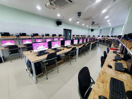 Phòng lab đa năng TT GDNN QTCN Bình Dương